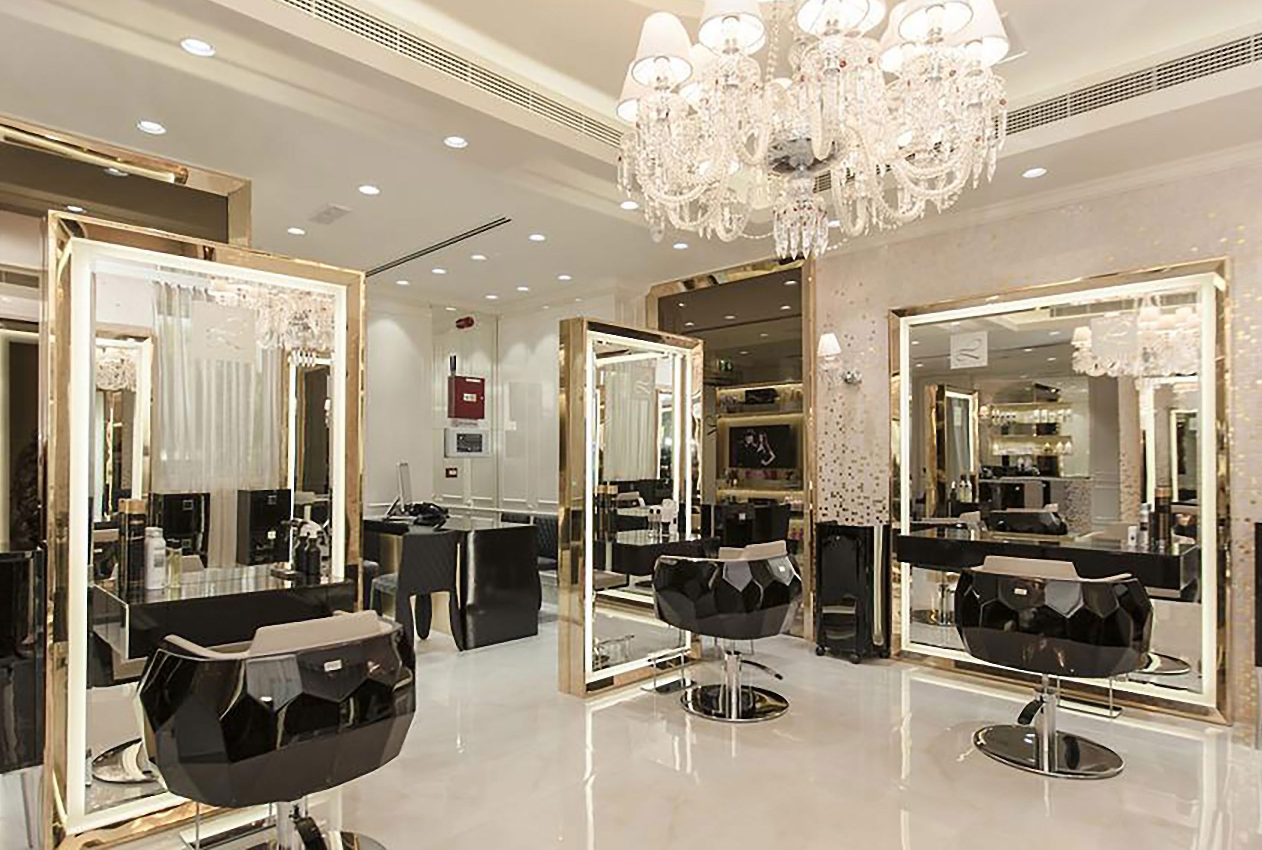 How to Book Online Hair Salon in Dubai