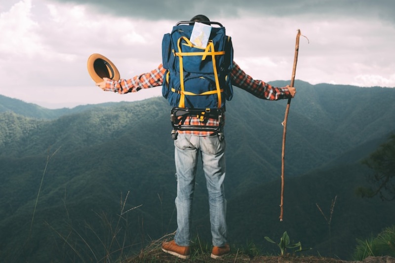 8 Essentials to Pack for Your First Backpacking Trip