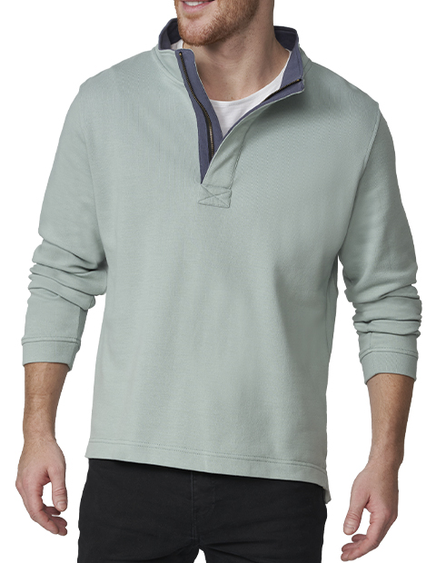 Here’s Why Quarter Zip Sweatshirts Are Making a Comeback