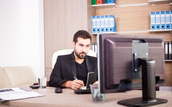 Building Your Legal Strategy Around a Banking Expert Witness